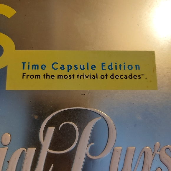 90's Trivia Persuit board game - Picture 6 of 11